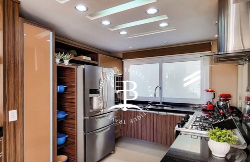 Jurere Internacional Casa | Vrbo Property