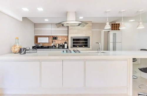 Jurere Apartamento | High standard apartment in Open Shopping