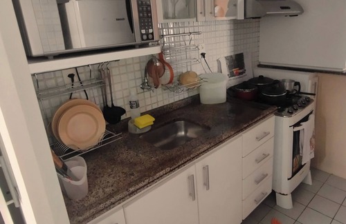 Piedade Apartamento | Apartamento completo a uma quadra da praia, localização próximo ao comércio.