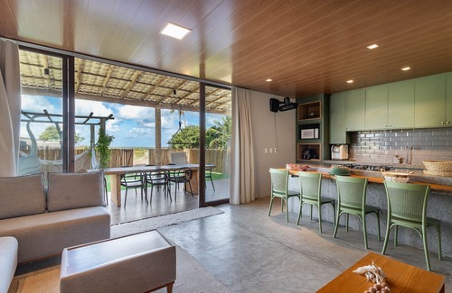 Porto de Pedras Casa | Pool and service included on the Rota dos Milagres