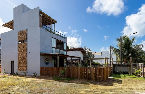 Porto de Pedras Casa | Pool and service included on the Rota dos Milagres