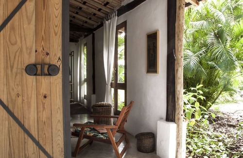 Santa Cruz Cabralia Casa | The Lion Cottage - Studio Uno - Suite encantadora en un acogedor jardín tropical