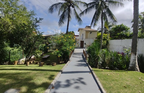 Buraquinho Casa | Casa em Vilas do Atlântico com Piscina Perto da Praia