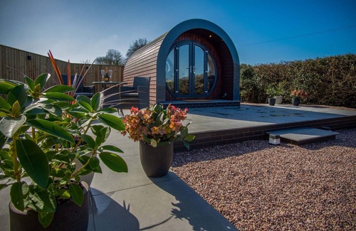 Tenby Apartamento | Bracken Burrows - 1 Bedroom Pod - New Hedges