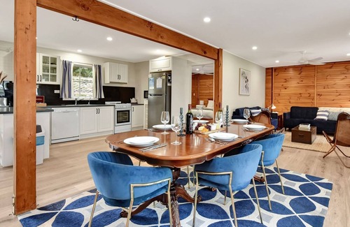 Rothbury Cabaña | Bracken Ridge Vineyard - The Stables - Villa 1