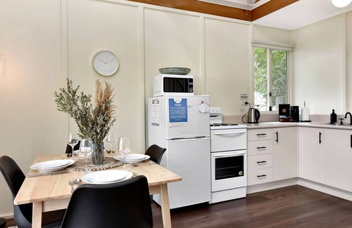Rothbury Cabaña | Bracken Ridge Vineyard - The Bonavista - Villa 2