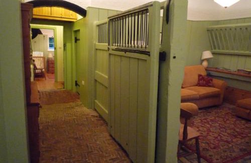 Louth Casa | Brackenborough Hall Coach House - Stables