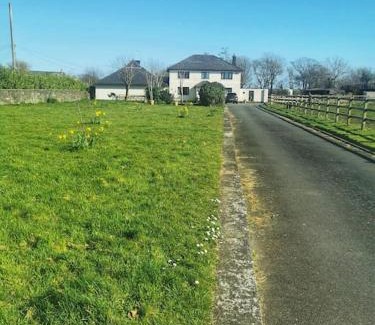 Johnston Casa | Bracknell Cottage