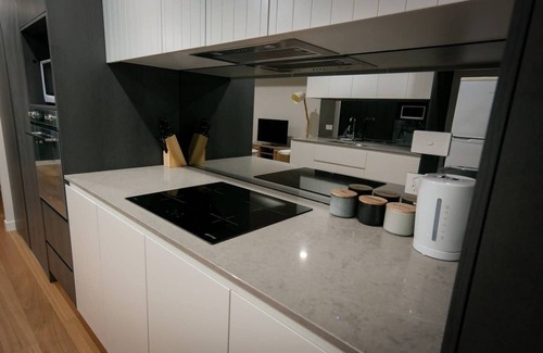 Braddon Apartamento | Braddon Brand New 1BR Apt, WiFi, estacionamiento seguro