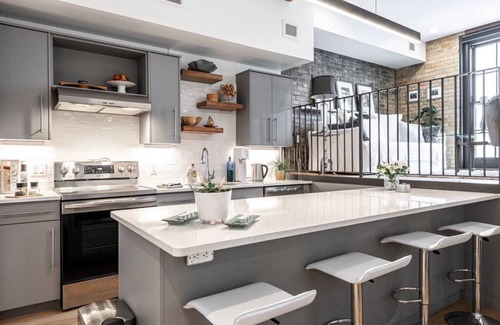 Stratford Apartamento | Bradshaw Lofts: La Galleria
