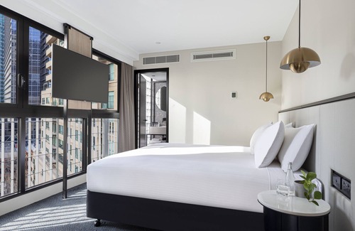 Melbourne Central Business District Hotel | Brady Hotels Jones Lane