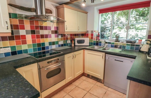 Staithes Casa | BRAMBLE CORNER COTTAGE, family friendly in Staithes