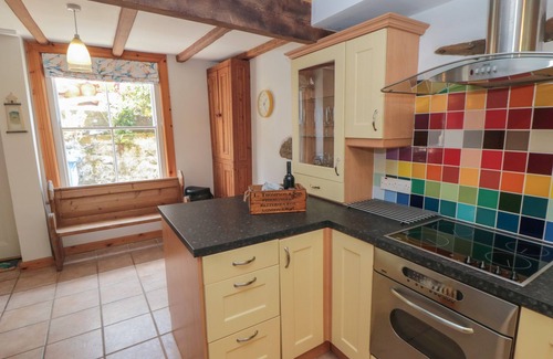 Staithes Casa | BRAMBLE CORNER COTTAGE, family friendly in Staithes