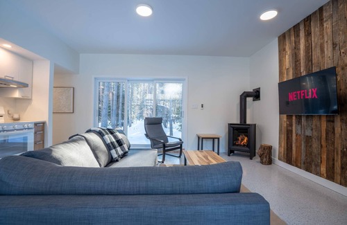 Mauricie Chalet De Esquí | Le Repaire du Lièvre Blanc | Brand New with SPA