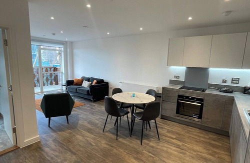 Wall End Apartamento | Brand new 1 bed luxury apartment, Balcony with amazing views