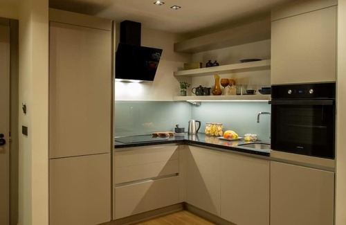 Karakoy Apartamento | Brand-New 1 Bedroom Apartment with Balcony