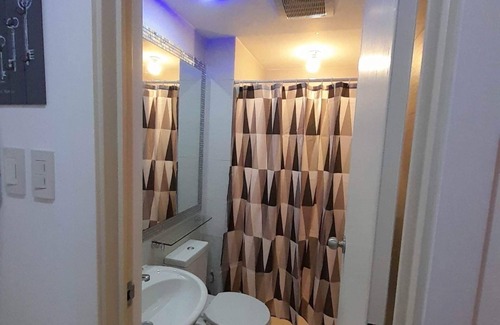 Paranaque Condominio | Brand New 1 bedroom Condo in Metro Manila near BGC near airport