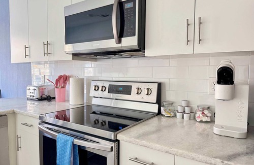 Old Fourth Ward Apartamento | Brand New 1B1B Private Balcony! City View!