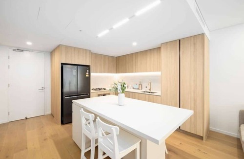 West End Apartamento | Brand new 1BR Apt in Central West End