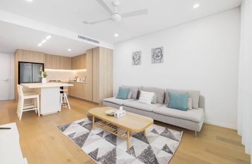 West End Apartamento | Brand new 1BR Apt in Central West End