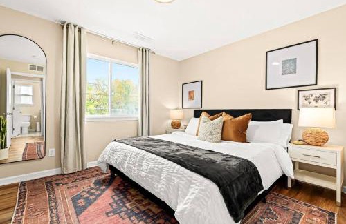 Roseville Apartamento | Brand New! 1BR Lower Flat near Downtown Roseville