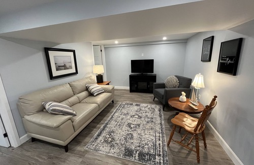 Port Elgin Apartamento | BRAND NEW 2 bed / 1 bath Perfect for travellers and out-of-town professionals