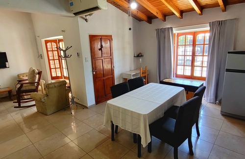 Godoy Cruz Casa | Brand NEW 2-bedroom house in Mendoza with private garage AC Heat all rooms WiFi