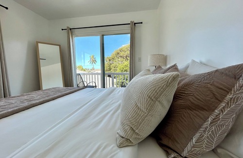Ewa Casa | Brand New 2 Bedroom Ocean & Mountain Views Walking Distance To the Beach!