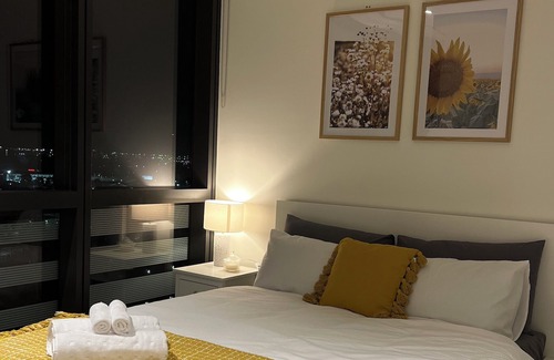 Docklands Apartamento | Brand New 2BR Waterfront Docklands/Free Parking