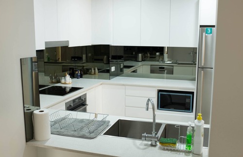 Granville Apartamento | Nuevo 3. Apartamento 5BR / 3 minutos a pie de STN + BUS