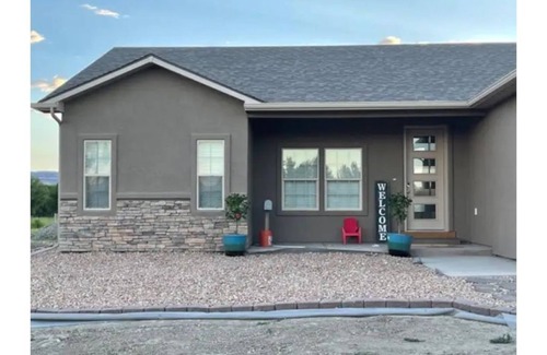 Fruita Cabaña | Brand New 3 Bedroom Cottage in the country.