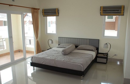 Hat Yai Villa | Nueva villa de 300M2 cerca de Had Yai,