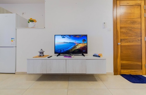 Qawra Apartamento | Brand New 3Bdr 2 Bth Apartment with Terrace C 12 Bugibba