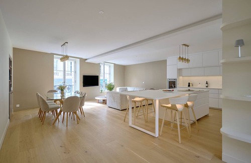 Odeon Apartamento | Brand new 4-bedroom apartment rue de Tournon, in the middle of Quartier Latin