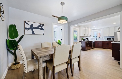 Redwood City Casa | BRAND NEW! 4B/2B Spacious Home in Redwood City