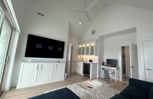 Stone Harbor Casa | Recientemente renovado Bay Home w / resbalones de barco