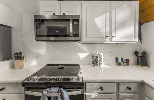 Cripple Creek Cabina | Brand New! A-Frame, Hot Tub, Game Room, Cozy Cabin