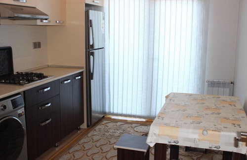 Baku Apartamento | Apartamento nuevo a estrenar cerca del metro + transporte gratuito.