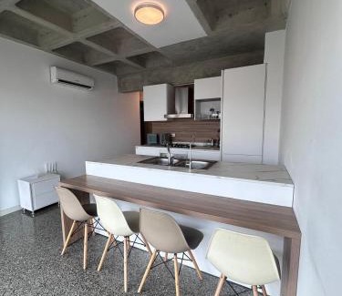 Santa Teresa Apartamento | Brand new apt San Bernardino Caracas