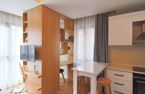 Kagithane Apartamento | brand new apt with 2 beds & office
