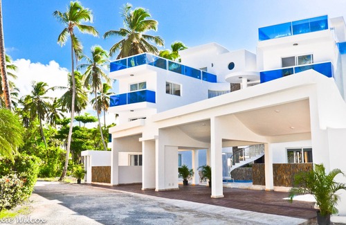 Bavaro Condominio | Condominio a estrenar de la playa en el SANCTUARY @ Los Corales