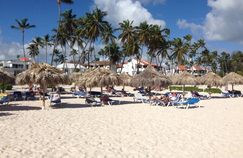 Bavaro Condominio | Condominio a estrenar de la playa en el SANCTUARY @ Los Corales