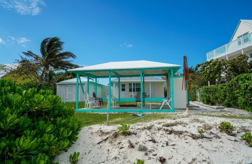 Spanish Wells Casa | A estrenar, Propiedad de playa frente en Spanish Wells