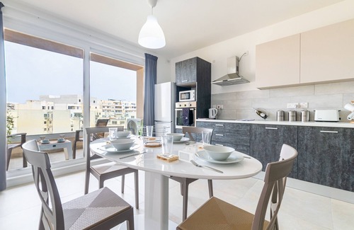 Qawra Apartamento | Brand new Beautiful and Bright 3 Bedroom 2 Bathroom Apartment H 10