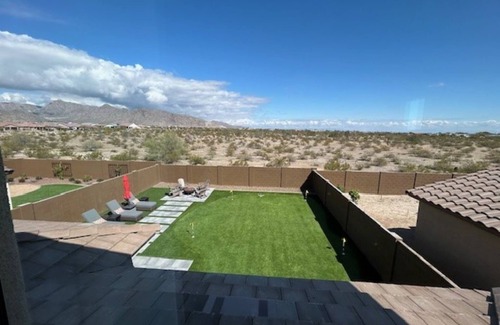 Maricopa County Casa | Brand new beautiful home in Verrado/Buckeye. Perfect for golfers! Great views