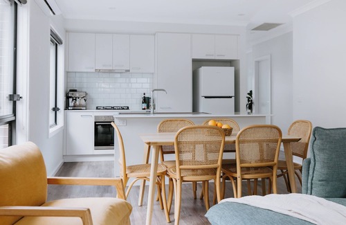 Sale Casa | Brand New, Beautifully Styled Home in Sale. 3 bed/2 bath. Ultra Fast Wifi