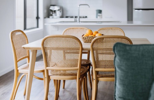 Sale Casa | Brand New, Beautifully Styled Home in Sale. 3 bed/2 bath. Ultra Fast Wifi
