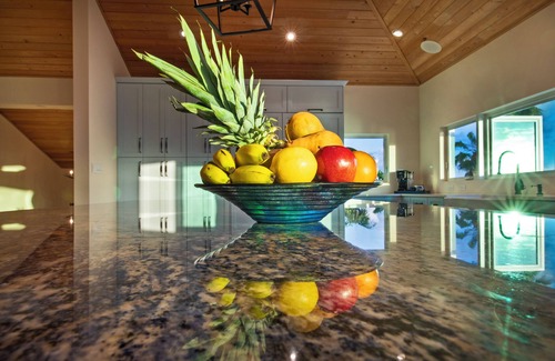 Estate Bakkero Villa | Brand New! Blue Palms: Stunning Caribbean Sea & City Views, optional heated pool