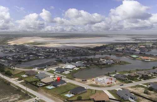 Port Isabel Casa | BRAND NEW BUILD! 4 Bed/3 Bath, Private Pool & Spa