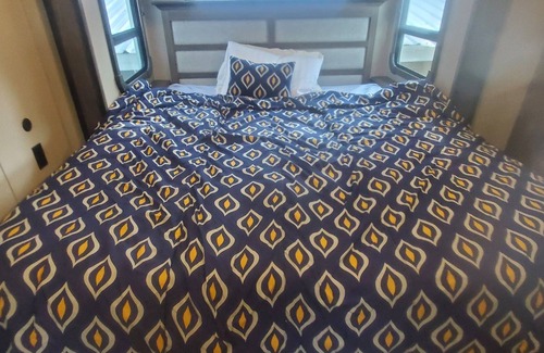 Missoula Casa | Brand new camper in paradise